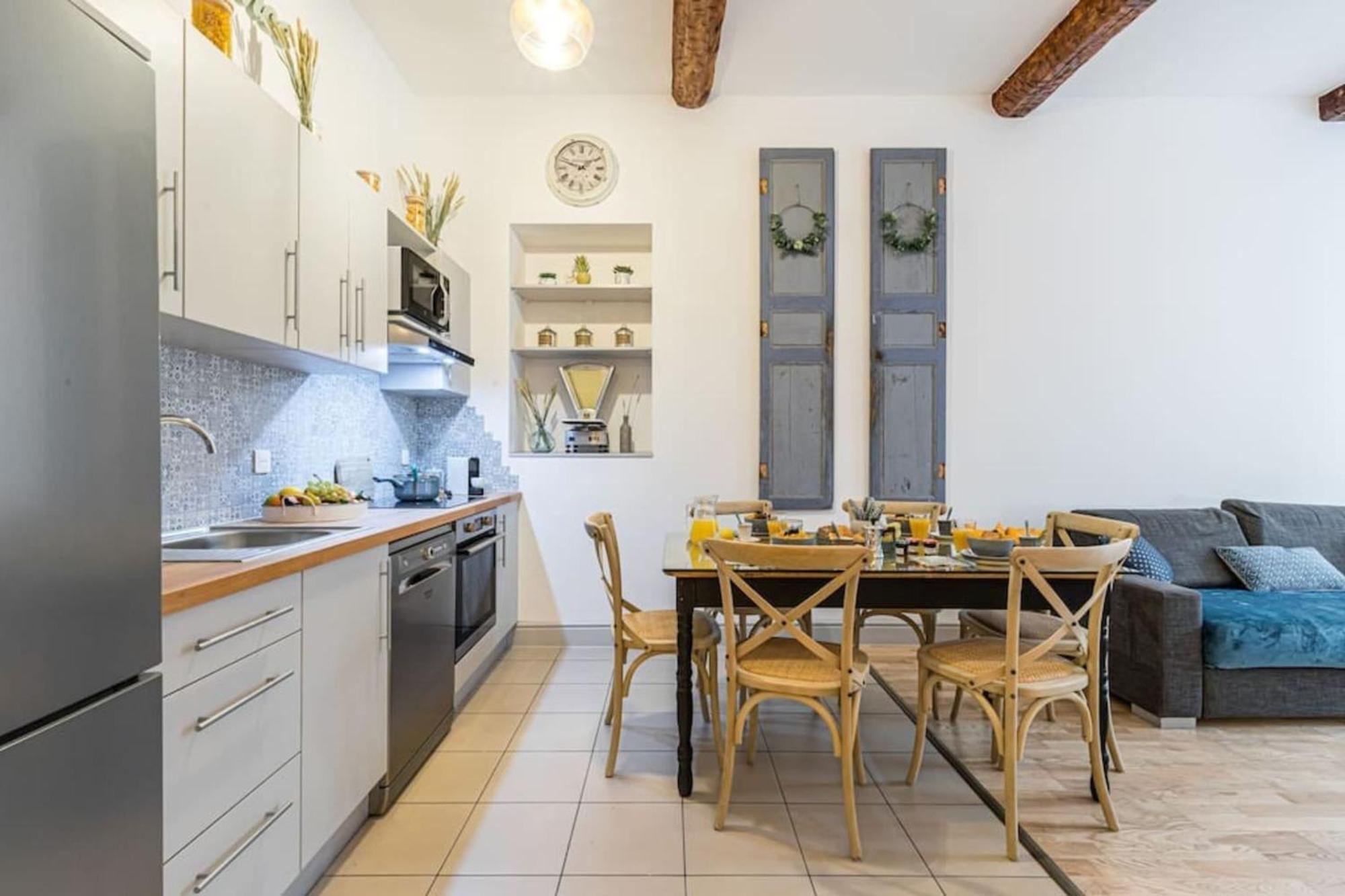 Appartement Gallieni - Superb & Unique In Center *
